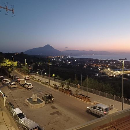 Holiday Homes Campofelice Di Roccella Bagian luar foto