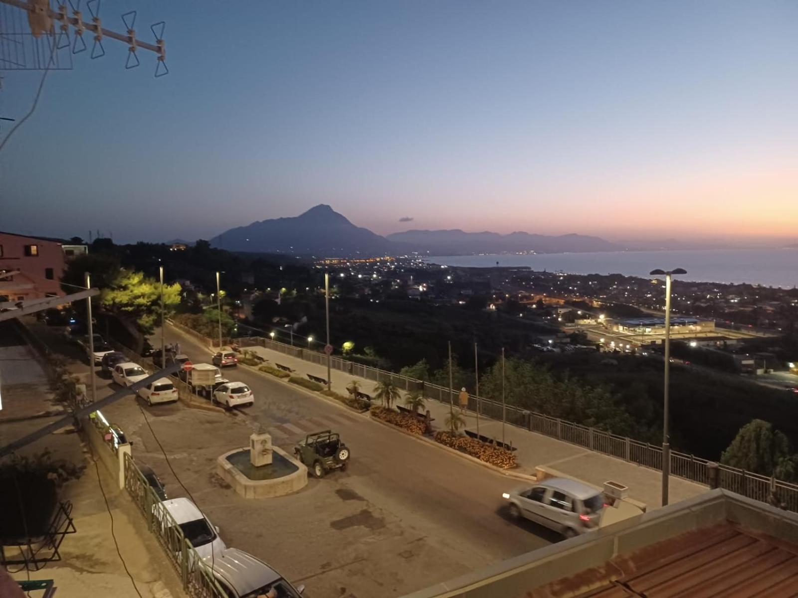 Holiday Homes Campofelice Di Roccella Bagian luar foto