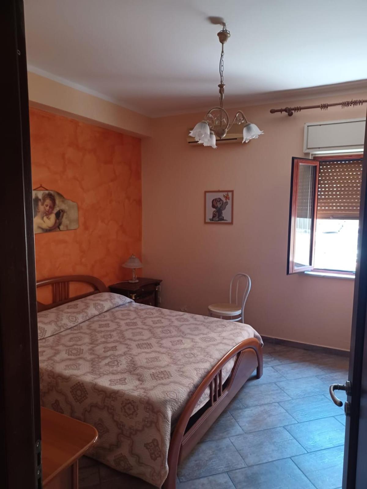 Holiday Homes Campofelice Di Roccella Bagian luar foto